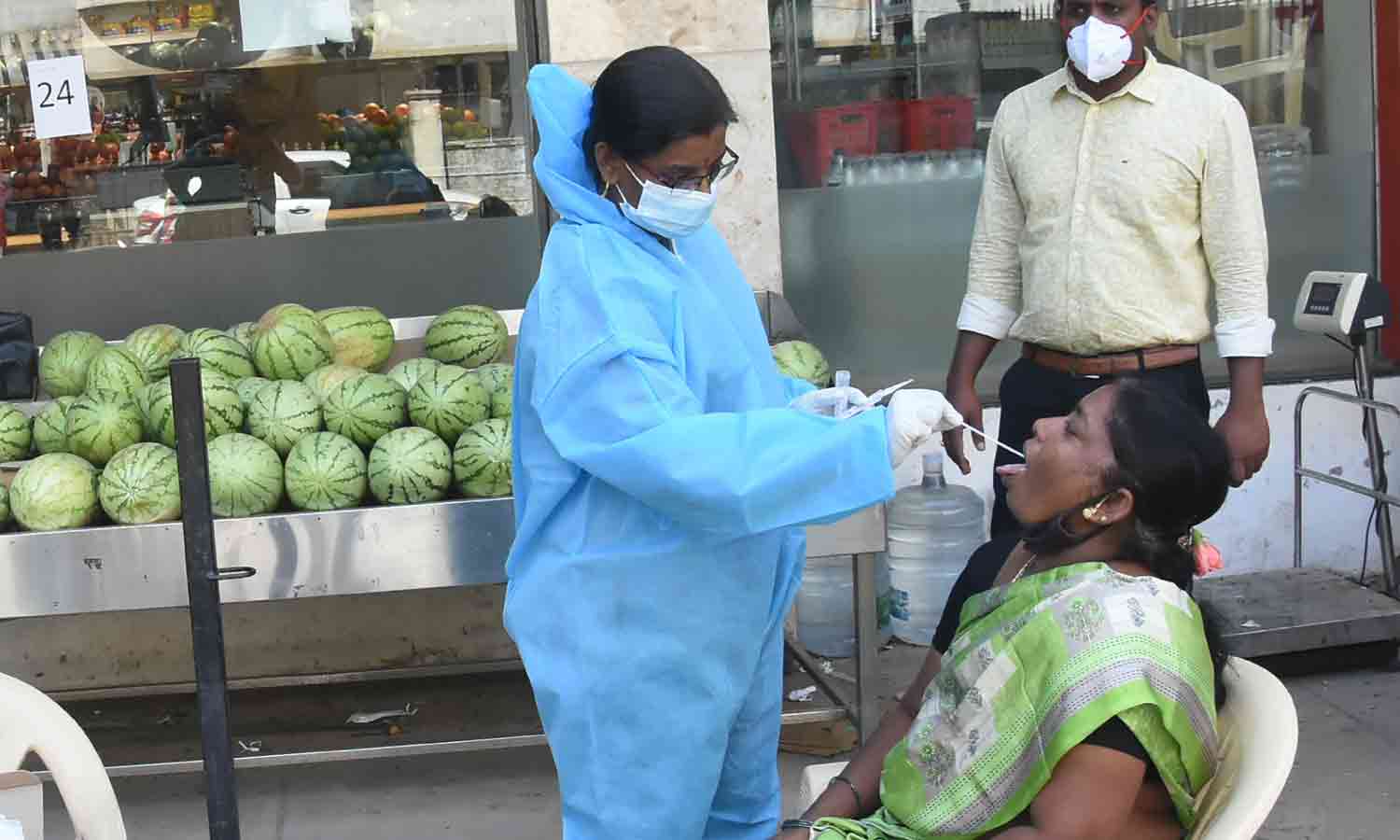 3 நாட்களுக்கு பிறகு கொரோனா தினசரி பாதிப்பு மீண்டும் 100-ஐ தாண்டியது