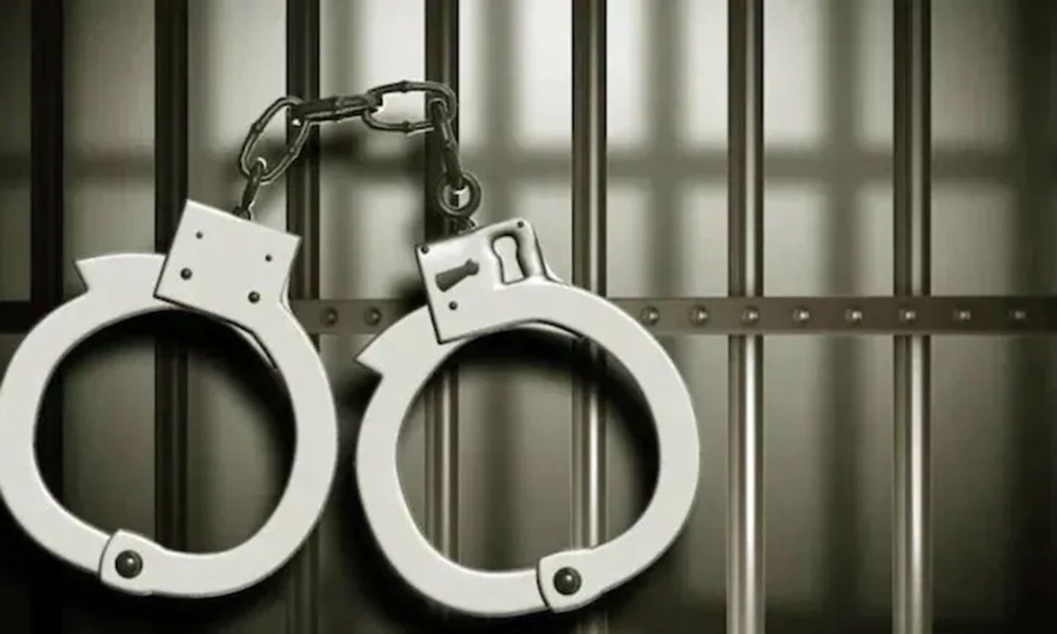 தனியார் கம்பெனியில் அலுமினிய பொருட்களை திருடிய 2 பேர் கைது